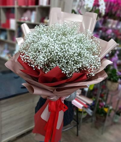 Букет цветов из: Гипсофила в Новоуральске