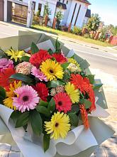 Букет цветов из:  Герберы #REPLACE_PRED# Новоуральске